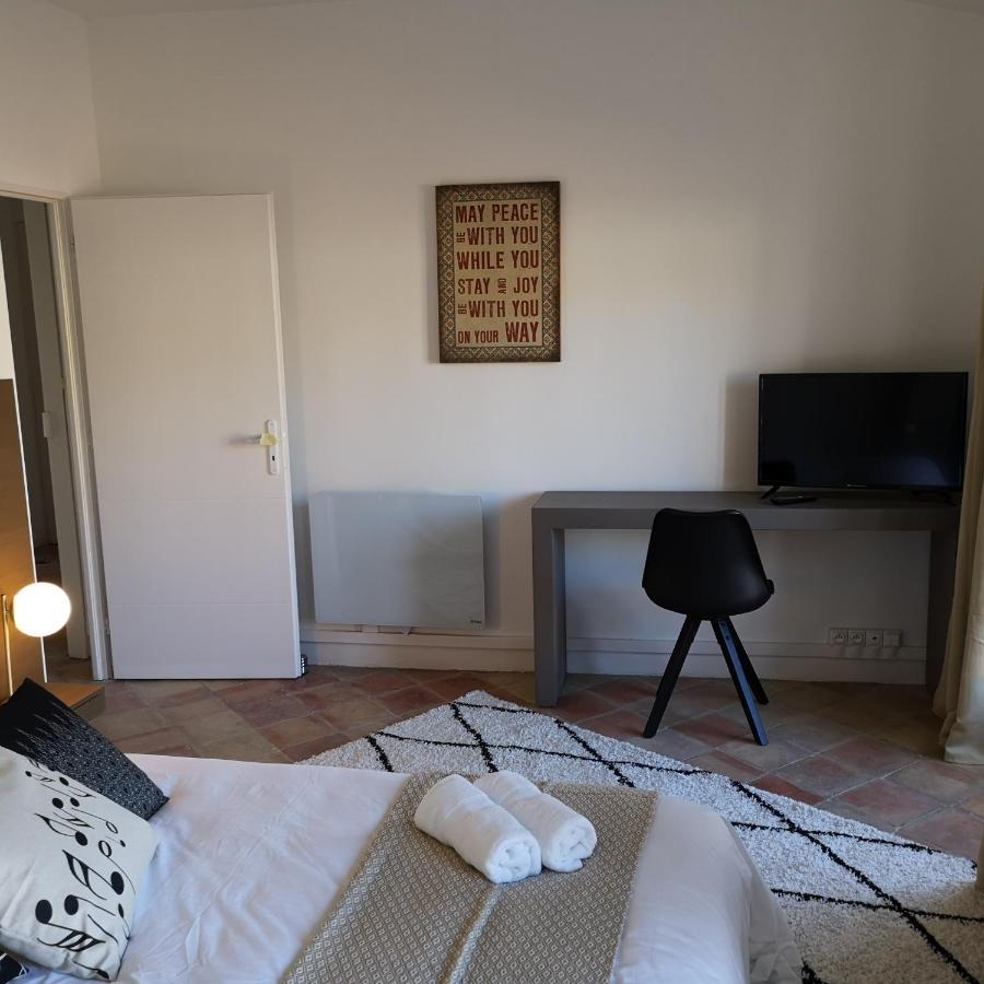 Suite Familiale Saint-Exupery-Spacieux-Hypercentre-Wifi-Velo Castelnaudary Exteriér fotografie